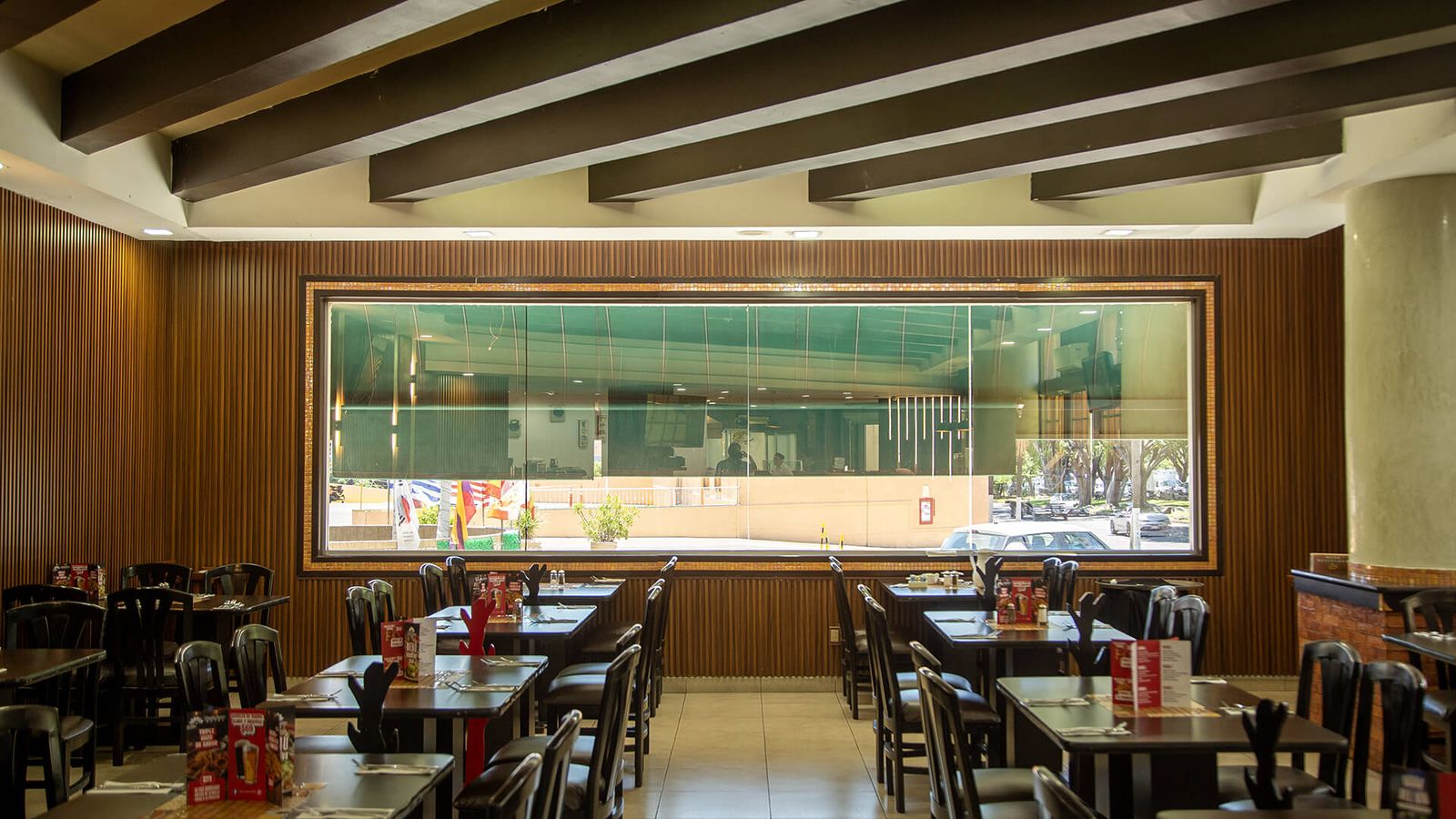 Comedor del Restaurant Blondiess Grill en Guadalajara